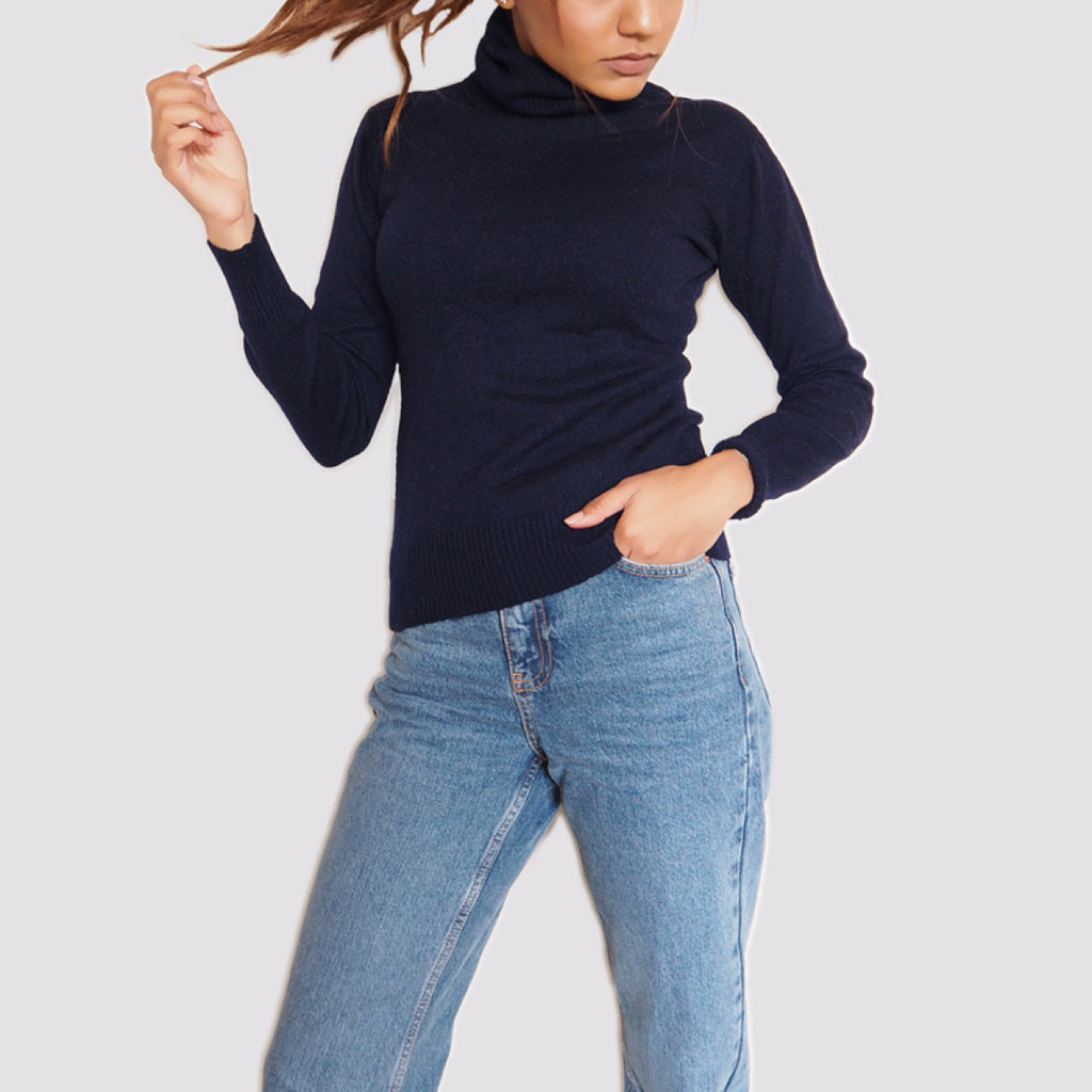 Cashmere Jumper in Navy Blue